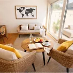 Pangea Boutique - Camino Del Norte - 3*