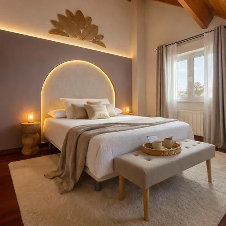 Pangea Boutique - Camino Del Norte - 3*