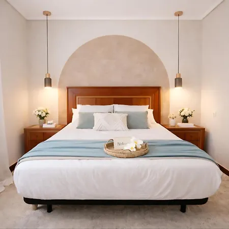 Pangea Boutique - Camino Del Norte - 3*