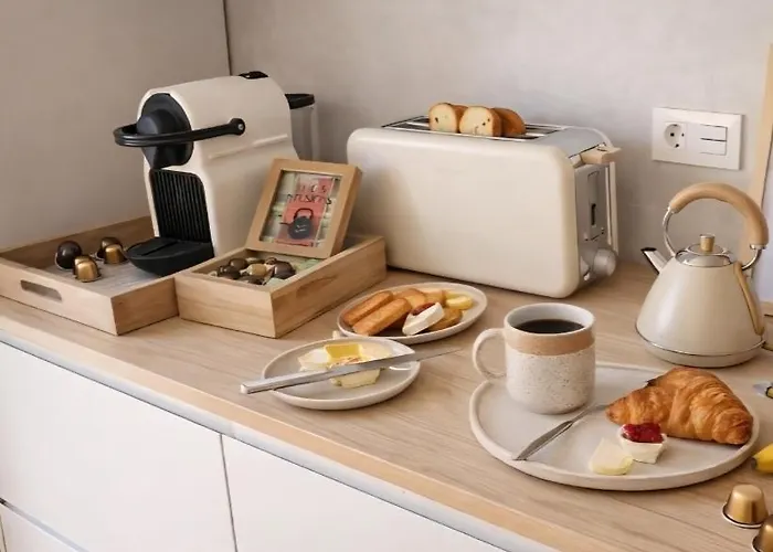 Pangea Boutique - Camino Del Norte - カストロ・ウルディアレス